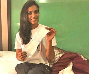 PV Sindhu takes up Deepika Padukone's Pad challenge