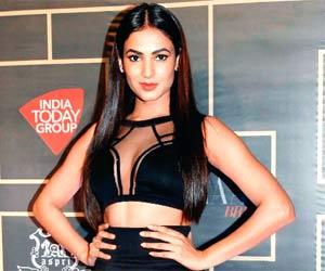 Sonal Chauhan returns to Bollywood after five years