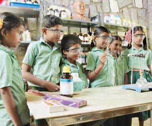 Nehru Centre gives underprivileged kids training in robotics, innovation