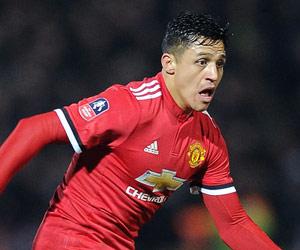 FA Cup: Alexis Sanchez sparkles as Manchester United win 4-0
