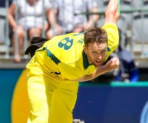 Andrew Tye puts brakes on England after fast start final one-day international