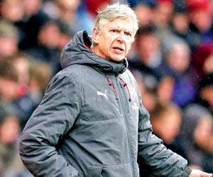 Arsene Wenger: EPL schedulers are against Arsenal 
