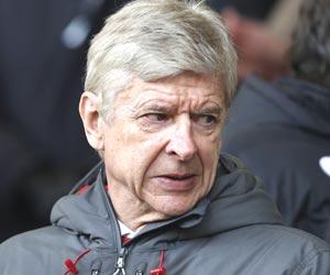 EPL: Decision on Alexis Sanchez in 48 hours, says Arsene Wenger