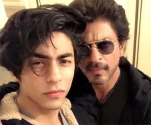 Already a star! Shah Rukh's son, Aryan Khan mobbed by girls at London airport
