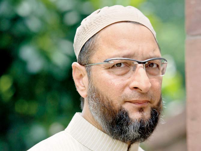 Asaduddin Owaisi was speaking at a rally in Nagpada when the incident occurred