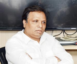 Ashish Shelar to summon CIC and selectors for Ranji debacle