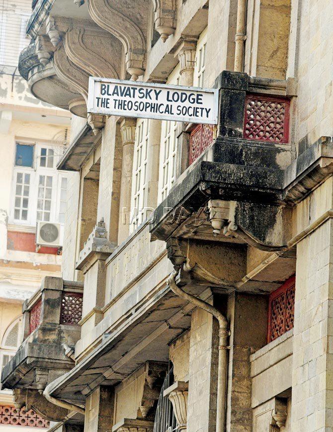 Blavatsky Lodge, built at the French Bridge junction in 1928, belongs to the Theosophical Society of India. Started as a philosophical movement in 1875 by Russian clairvoyant Madame Helena Blavatsky, the Society