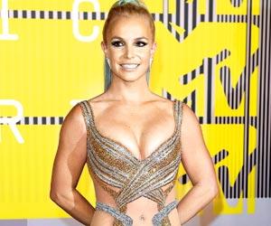 Britney Spears' California home sold for USD 8.1 million