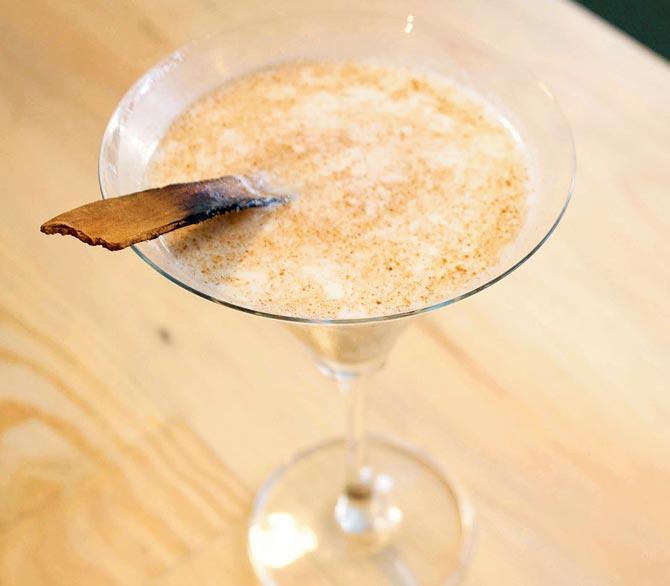 Hard caramel crème brulee martini