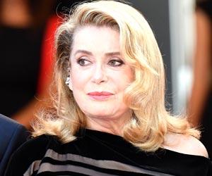 France's Catherine Deneuve apologises to sex assault victims, stands by letter