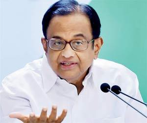 Chidambaram: Government economists critical of budget provisions