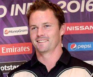 'Fit-again' Colin Munro in Kiwis squad for T20 tri-series opener