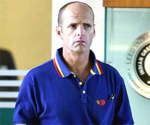 Gary Kirsten Cricket scouts 6 finalists in Delhi for personalised training