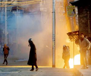 Shopian incident: JKNPP protests FIR against Army men