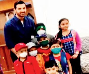 John Abraham spends time with cancer-stricken children at Mumbai hospital