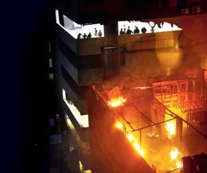 Kamala Mills fire: Soon, a licence from BMC body a must for interior designers