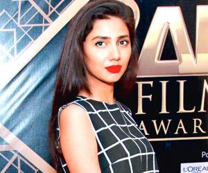 Here's what Mahira Khan has to say when asked if she was in love