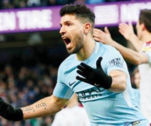 Sergio Aguero helps Manchester City register come-from-behind 4-1 win