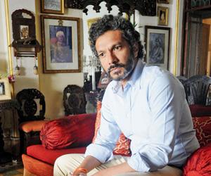 Moin Mir's latest book talks about a prince who fought for his daughters' rights