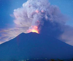 Meet the first man to explore Mount Agung volcano in Bali