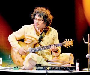 Students are my greatest teachers, says guitar legend R Prasanna