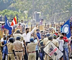 Dalit Protest: Why Mumbai Police failed during Maharashtra bandh 