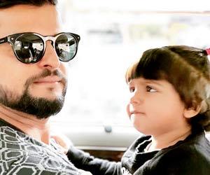 Suresh Raina's photo with his daughter Gracia is the coolest thing to see today!