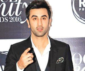 How Ranbir Kapoor was conned into believing Anushka Sharma plays a dog woman in 