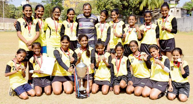 St Elias girls with the Fr Donnelly Challenge Cup. pics/Suresh Karkera 