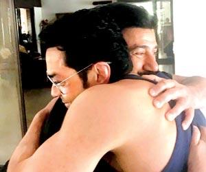 Sunny Deol's brotherly love for Bobby Deol is adorable