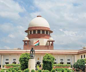 Supreme Court: Adult woman free to choose place of living, partner