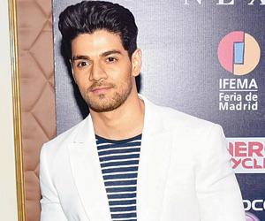 Sooraj Pancholi charged for allegedly abetting Jiah Khan's suicide