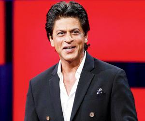 Shah Rukh Khan extremely charged after receiving 24th Crystal Award
