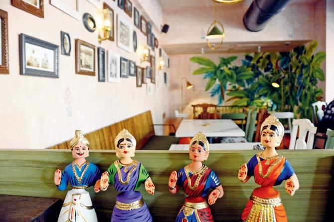 Interiors give a roomy ambience while bobblehead Thanjavur dolls add to the authenticity of the theme