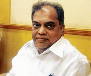 Senior NCP leader Vasant Davkhare no more, condolences pour in