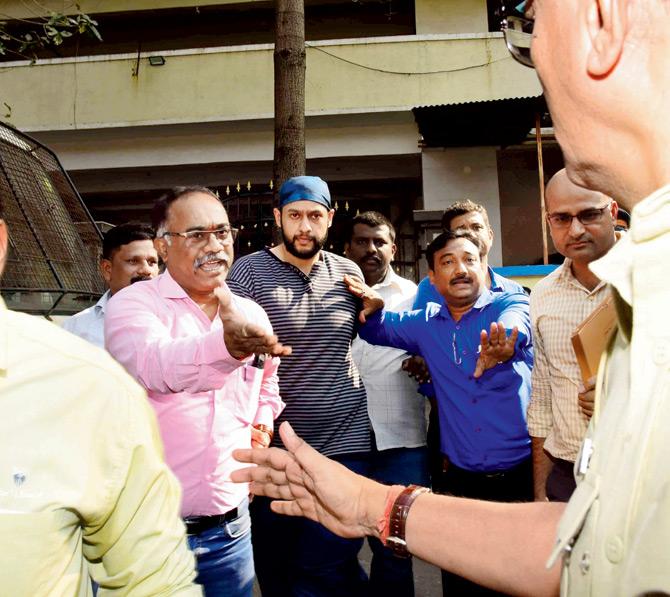 Yug Tuli (centre, in striped tee) had surrendered on Tuesday. Pic/Atul Kamble