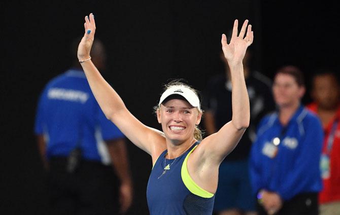 Caroline Wozniacki beats Simona Halep to win Australian Open