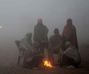 Cold, foggy Saturday morning in Delhi