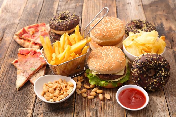 Junk food TV ads more frequent during kids