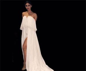 Mouni Roy trolled for her off-shoulder gown, actress shuts detractors in style
