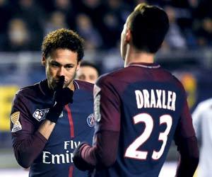 Neymar strikes as Paris St Germain reach League Cup semis with 2-0 win