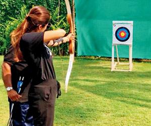 'Kshatriya' Shilpa Shetty Kundra tries her hand at archery in Goa