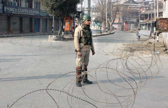 Restrictions imposed in Srinagar