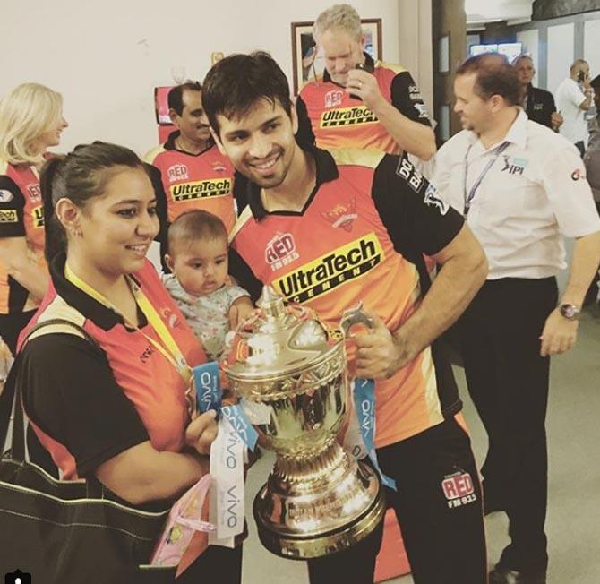 Naman Ojha moved to Sunrisers Hyderabad in the IPL 2014 season for a meager sum of Rs 83 Lakhs. It proved to be a bargain for the franchise as Naman Ojha was one of the main stays of Sunrisers Hyderabad when the team won IPL 2016