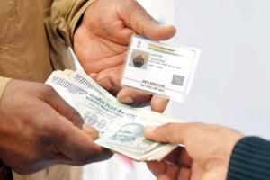 For fifth time, government extends PAN-Aadhaar linking deadline to March 2019