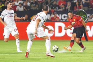 After 26 penalties, Manchester United down Milan 9-8