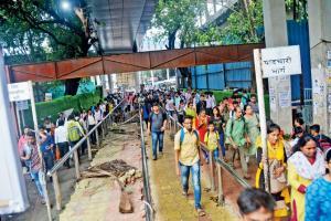 Mumbai: As BMC, railways bicker MLA gets work started on pathway using his funds