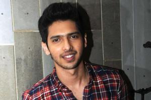 Armaan Malik feels touched to perform for blind kids
