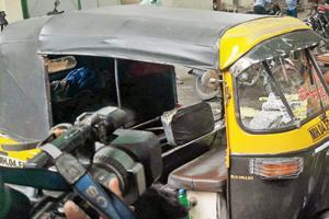 Mumbai: Auto-rickshaw driver returns bag containing jewellery worth Rs 5 lakh