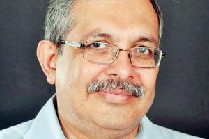 Mumbai: Will study design and give our expertise, says IIT-B director